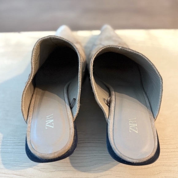 SOLD - Chic Cowboy Tan Mules - Picture 9 of 9